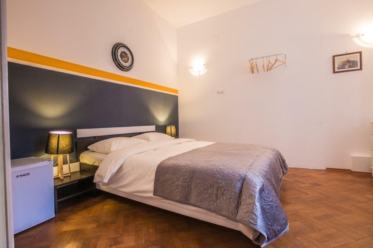 Color Apartments Nicolae Tonitza St Βουκουρέστι Εξωτερικό φωτογραφία