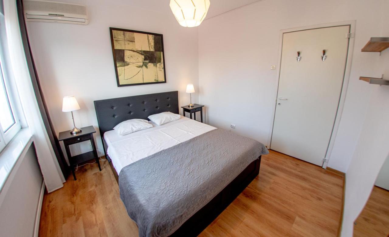 Color Apartments Nicolae Tonitza St Βουκουρέστι Εξωτερικό φωτογραφία